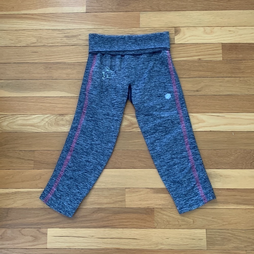Rare ASICS C1 Cool Capri When Pigs Fly Yoga/Running Athletic Leggings